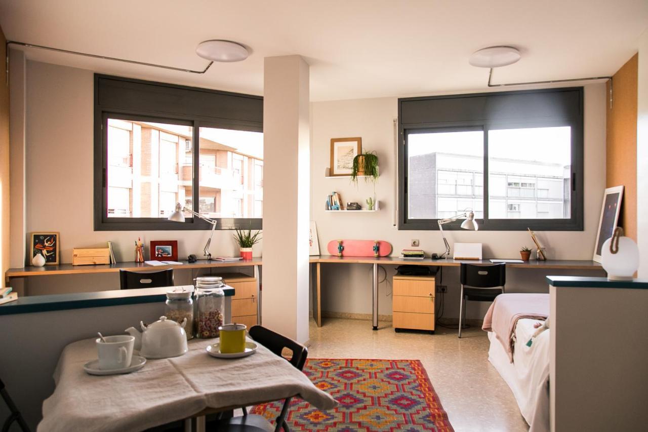 Апартаменти Residencia Estudiantes Onix Барселона Екстер'єр фото